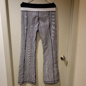 ULTRA RARE LULULEMON GEN 1 GROOVE PANTS, MINT, 8 TALL